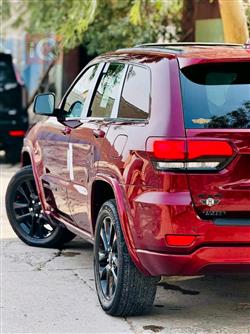 جيب جراند شيروكي